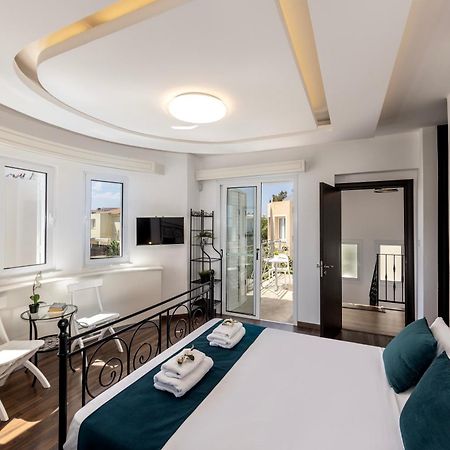 Accomoteleia Crystal Lagoon Villa Protaras Dış mekan fotoğraf
