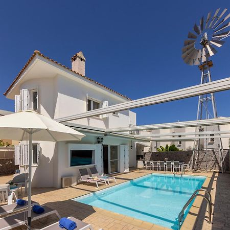 Accomoteleia Crystal Lagoon Villa Protaras Dış mekan fotoğraf