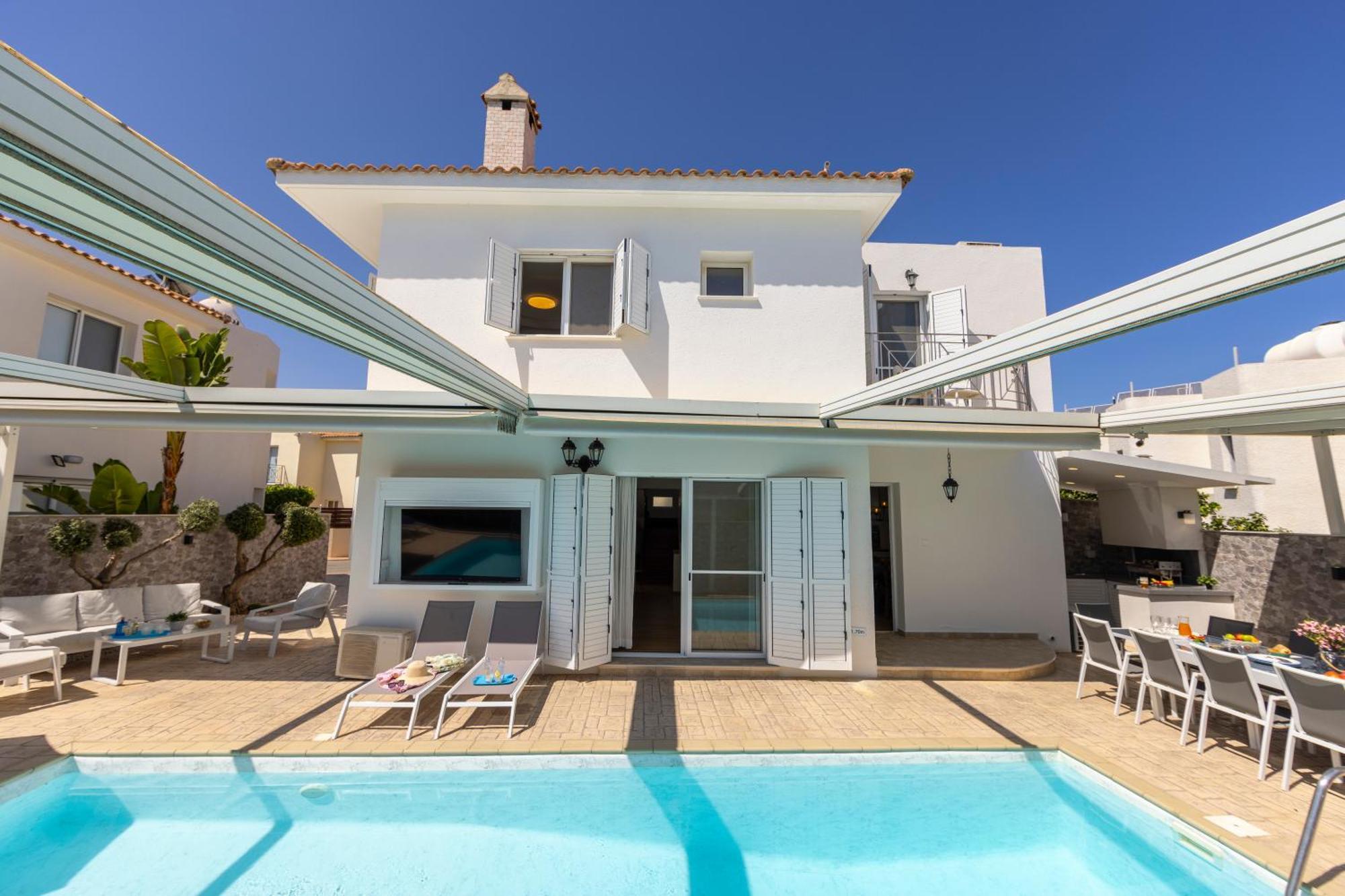 Accomoteleia Crystal Lagoon Villa Protaras Dış mekan fotoğraf